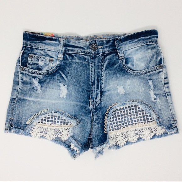 NWT Women’s Vanilla Star Lace Hi-Rise Denim Short - Picture 6 of 7